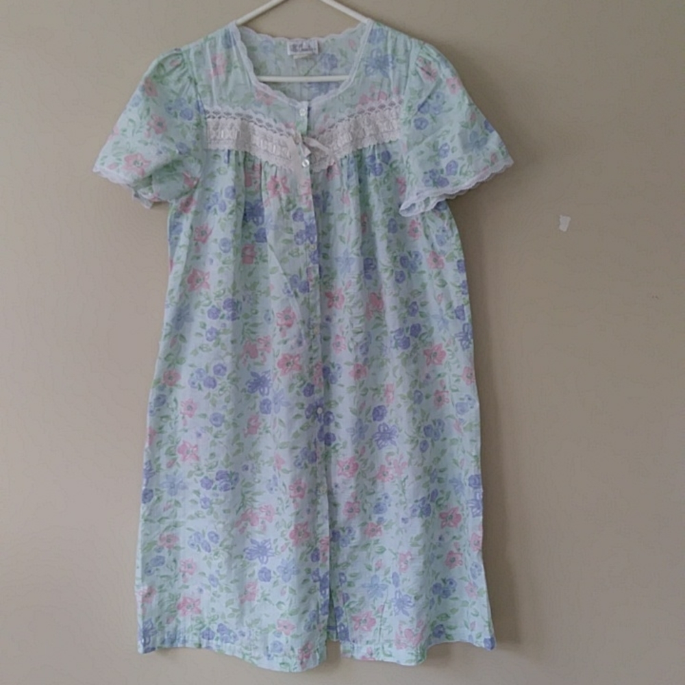 Vtg. Character Granny Floral Lace Ribbon Nightgown M Green Blue